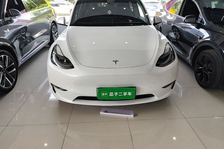 Used Tesla Model Y 2021 Standard Range Rear-Wheel Drive Version Front