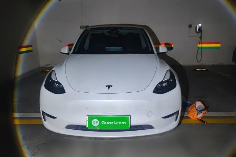 Used Tesla Model Y 2021 Standard Range Rear-Wheel Drive Version Front