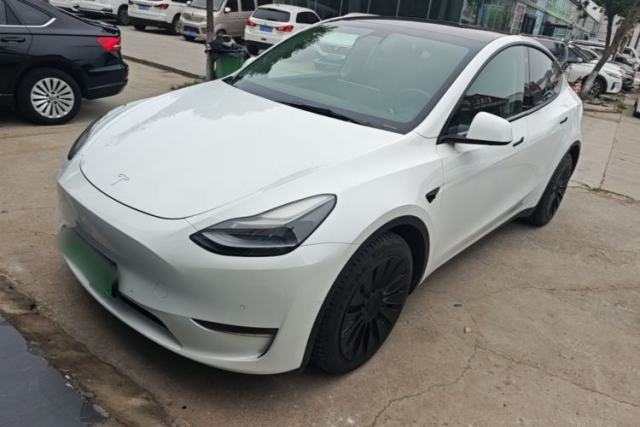 Used Tesla Model Y 2021 Long-Range All-Wheel-Drive Version