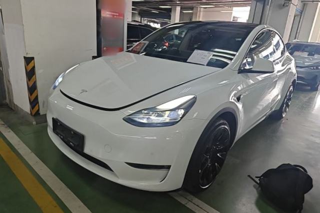 Used Tesla Model Y 2021 Revised Version 2 Long-Range All-Wheel-Drive Edition