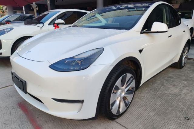 Used Tesla Model Y 2021 Standard Range Rear-Wheel Drive Version