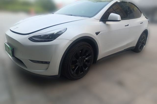 Used Tesla Model Y 2021 Long-Range All-Wheel-Drive Version 3D7