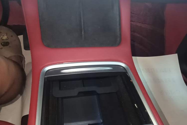Used Tesla Model Y 2021 Revised Version 2 Long-Range All-Wheel-Drive Edition Gear Lever