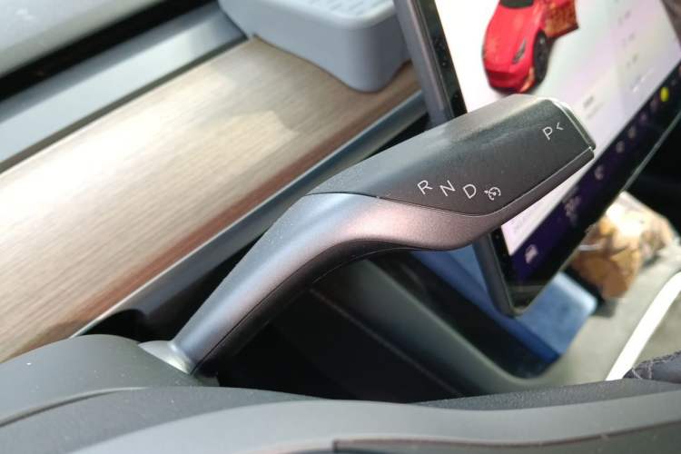 Used Tesla Model Y 2021 Standard Range Rear-Wheel Drive Version Gear Lever
