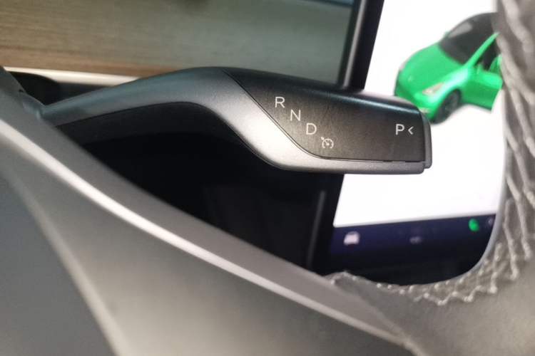 Used Tesla Model Y 2021 Long-Range All-Wheel-Drive Version Gear Lever