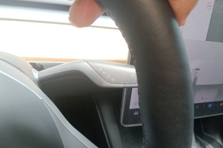 Used Tesla Model Y 2021 Long-Range All-Wheel-Drive Version Gear Lever