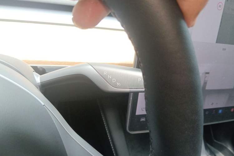 Used Tesla Model Y 2021 Long-Range All-Wheel-Drive Version Gear Lever