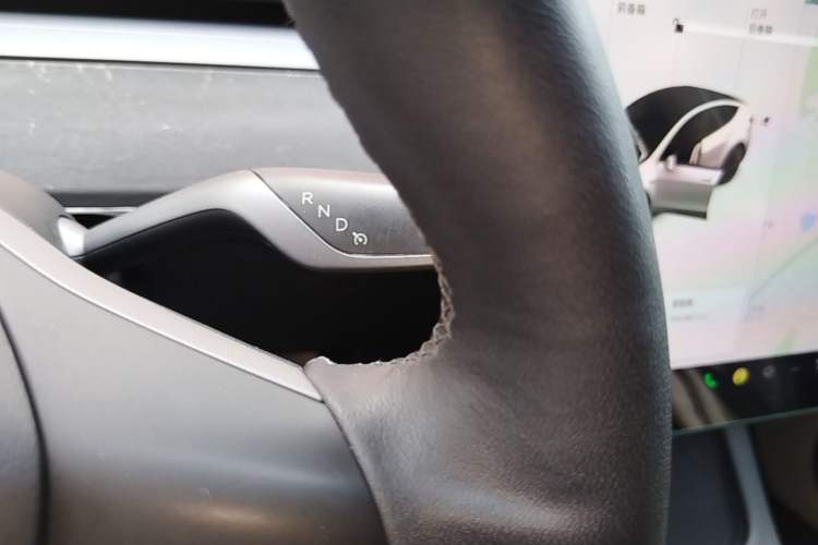 Used Tesla Model Y 2021 Standard Range Rear-Wheel Drive Version Gear Lever