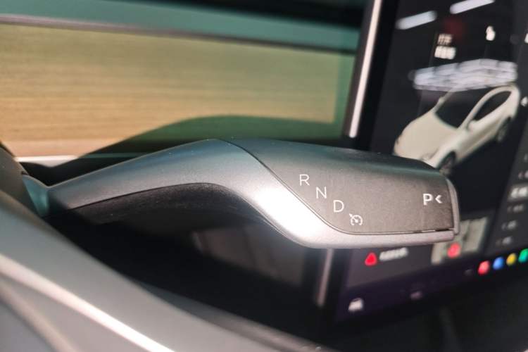 Used Tesla Model Y 2021 Long-Range All-Wheel-Drive Version Gear Lever