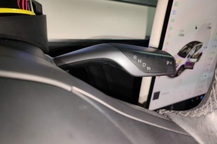 Used Tesla Model Y 2021 Standard Range Rear-Wheel Drive Version Gear Lever