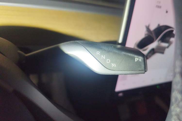 Used Tesla Model Y 2021 Standard Range Rear-Wheel Drive Version Gear Lever
