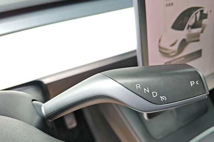 Used Tesla Model Y 2021 Long-Range All-Wheel-Drive Version Gear Lever
