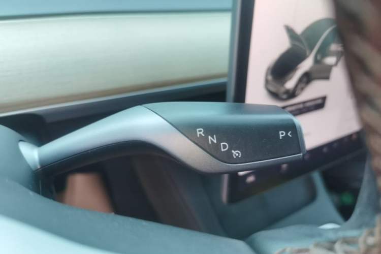 Used Tesla Model Y 2021 Long-Range All-Wheel-Drive Version Gear Lever
