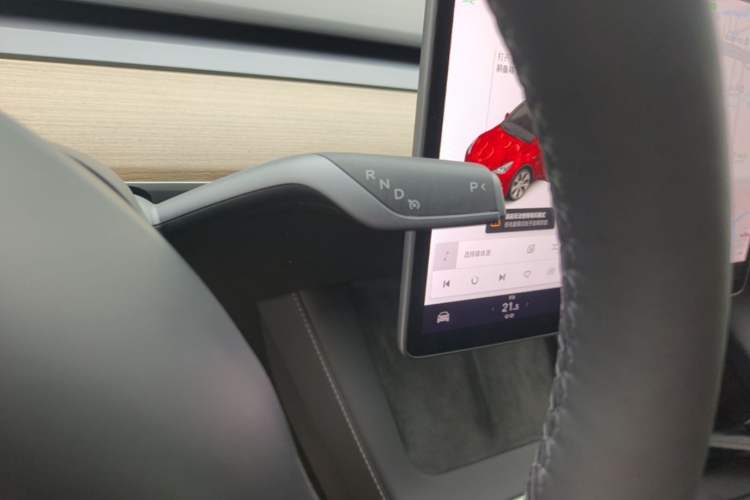 Used Tesla Model Y 2021 Long-Range All-Wheel-Drive Version 3D7 Gear Lever