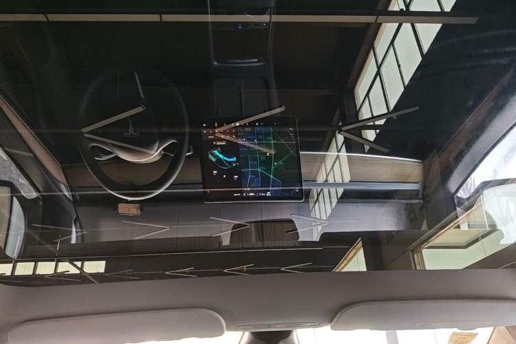 Used Tesla Model Y 2021 Long-Range All-Wheel-Drive Version 3D7 Headliner