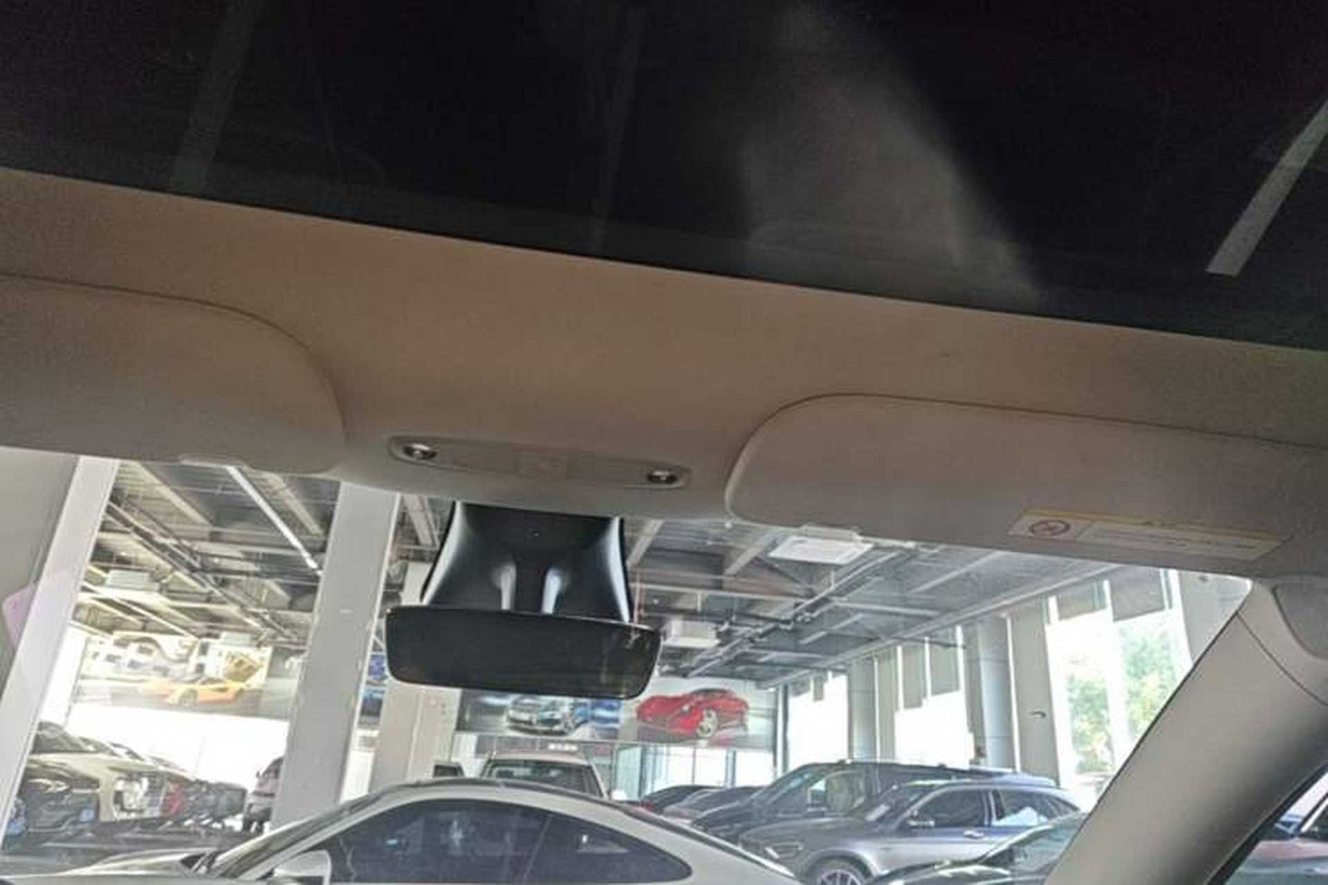 Used Tesla Model Y 2021 Long-Range All-Wheel-Drive Version Headliner