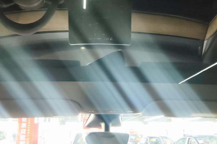 Used Tesla Model Y 2021 Long-Range All-Wheel-Drive Version Headliner