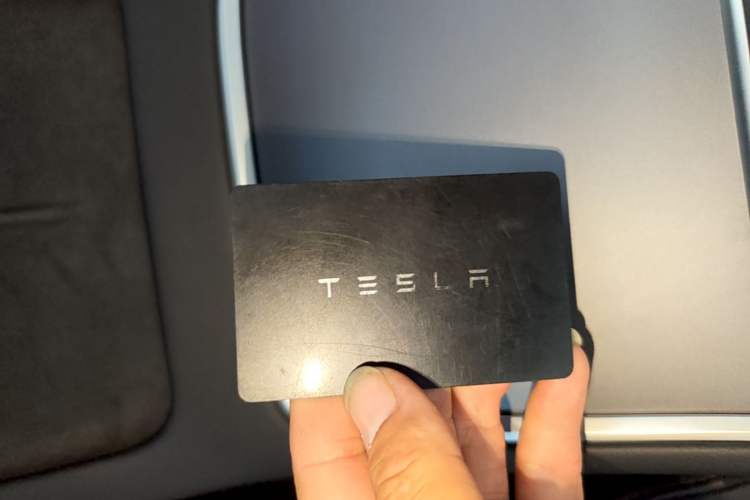 Used Tesla Model Y 2021 Standard Range Rear-Wheel Drive Version Interior 1