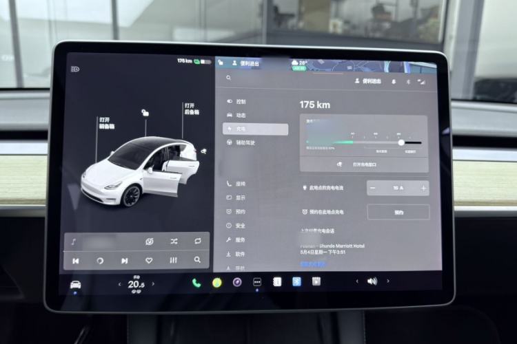 Used Tesla Model Y 2021 Long-Range All-Wheel-Drive Version 3D7 Interior 6