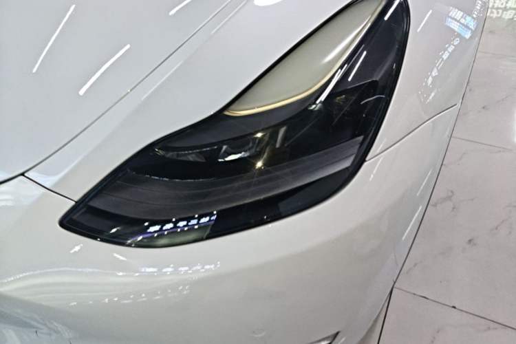 Used Tesla Model Y 2021 Long-Range All-Wheel-Drive Version Left Front Headlight