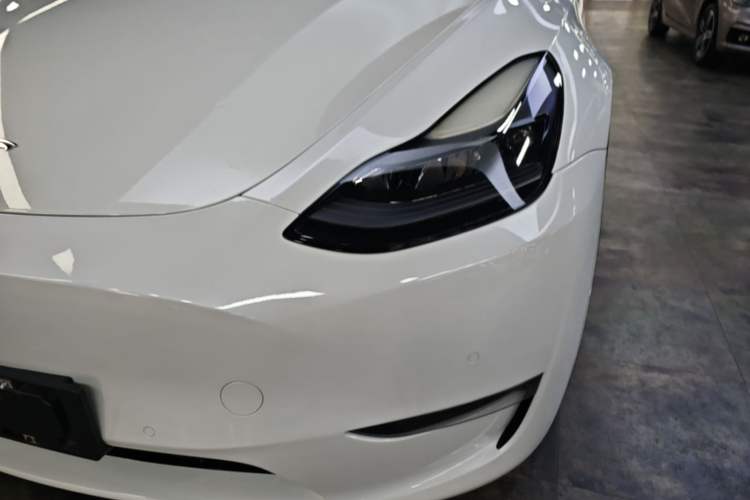 Used Tesla Model Y 2021 Standard Range Rear-Wheel Drive Version Left Front Headlight