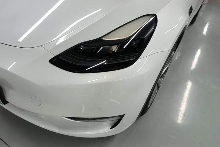 Used Tesla Model Y 2021 Long-Range All-Wheel-Drive Version Left Front Headlight