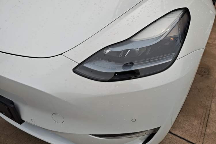 Used Tesla Model Y 2021 Standard Range Rear-Wheel Drive Version Left Front Headlight