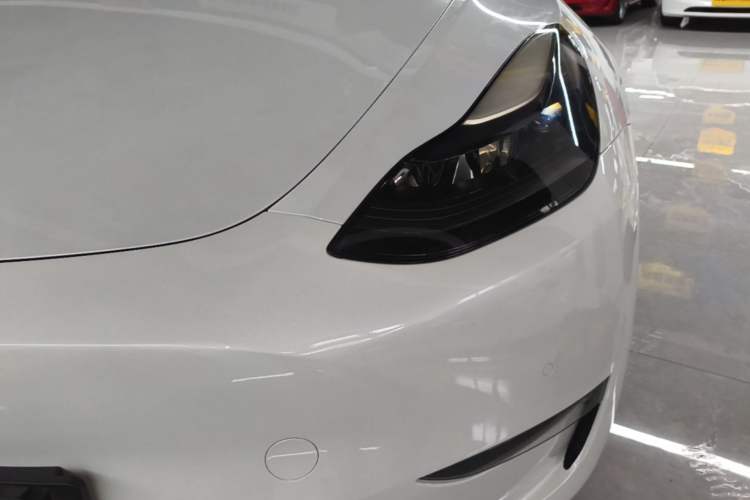 Used Tesla Model Y 2021 Long-Range All-Wheel-Drive Version Left Front Headlight
