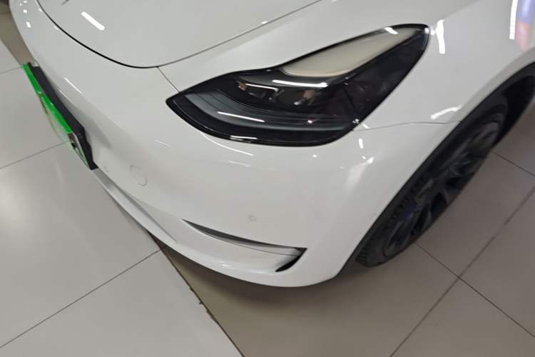 Used Tesla Model Y 2021 Long-Range All-Wheel-Drive Version Left Front Headlight