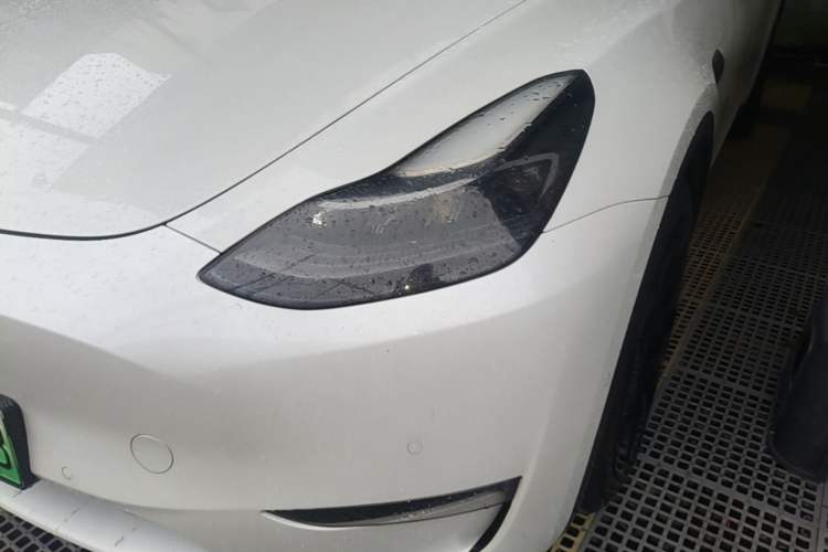 Used Tesla Model Y 2021 Long-Range All-Wheel-Drive Version 3D7 Left Front Headlight