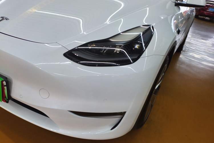 Used Tesla Model Y 2021 Long-Range All-Wheel-Drive Version Left Front Headlight