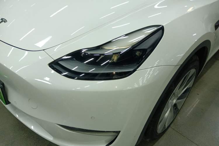 Used Tesla Model Y 2021 Standard Range Rear-Wheel Drive Version Left Front Headlight