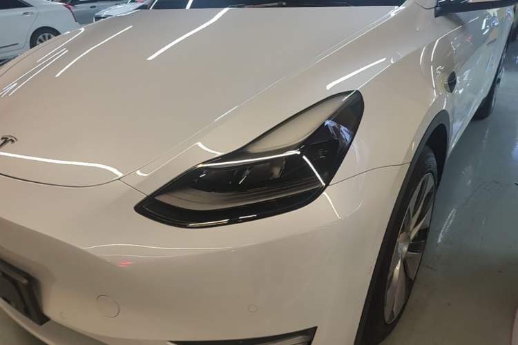Used Tesla Model Y 2021 Long-Range All-Wheel-Drive Version Left Front Headlight