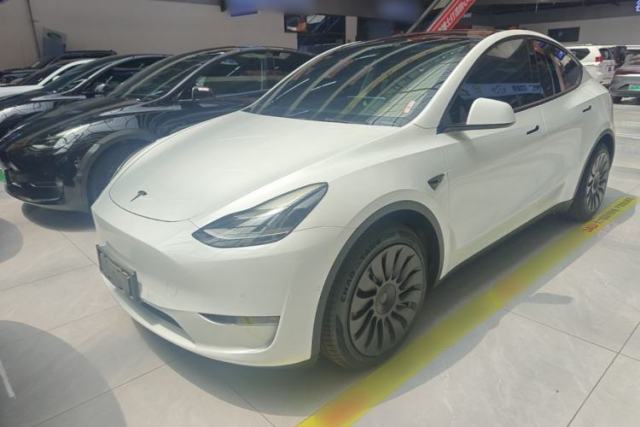 Used Tesla Model Y 2021 Standard Range Rear-Wheel Drive Version