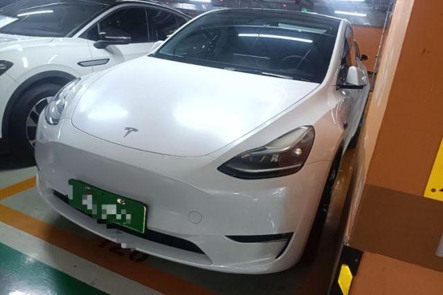 Used Tesla Model Y 2021 Standard Range Rear-Wheel Drive Version
