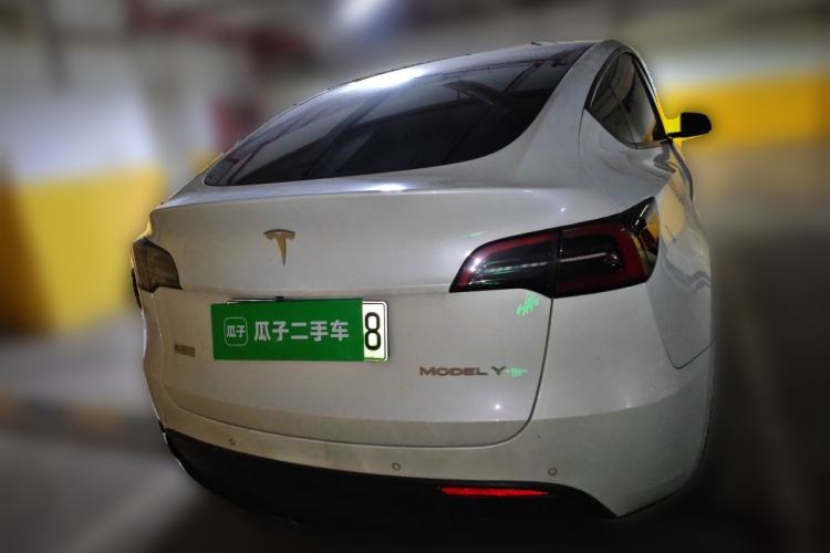 Used Tesla Model Y 2021 Long-Range All-Wheel-Drive Version Rear