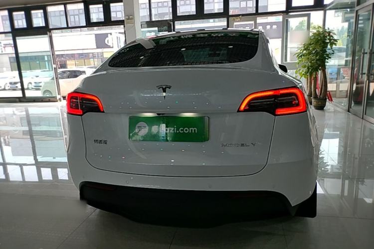 Used Tesla Model Y 2021 Long-Range All-Wheel-Drive Version 3D7 Rear