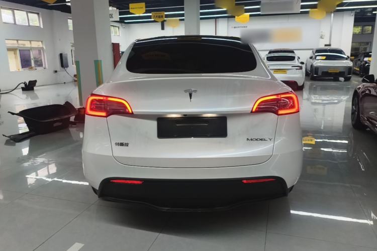 Used Tesla Model Y 2021 Long-Range All-Wheel-Drive Version 3D7 Rear