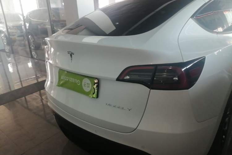 Used Tesla Model Y 2021 Long-Range All-Wheel-Drive Version 3D7 Rear