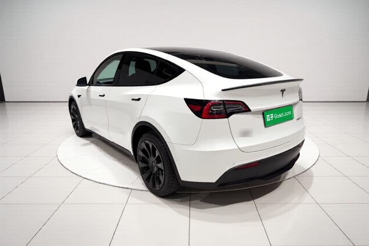 Used Tesla Model Y 2021 Revised Version 2 Long-Range All-Wheel-Drive Edition Rear Left 45 Deg