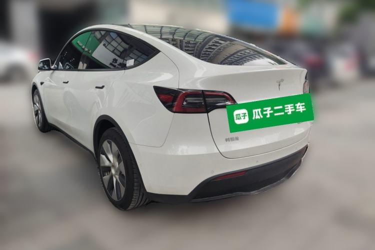 Used Tesla Model Y 2021 Long-Range All-Wheel-Drive Version Rear Left 45 Deg