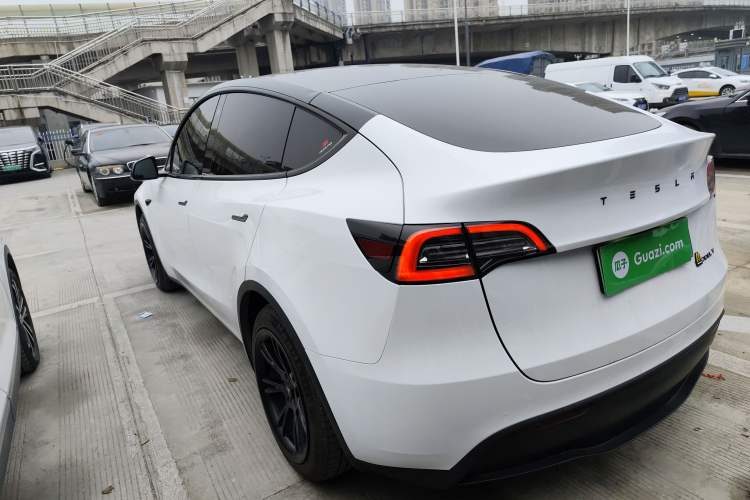 Used Tesla Model Y 2021 Standard Range Rear-Wheel Drive Version Rear Left 45 Deg