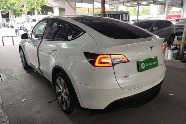 Used Tesla Model Y 2021 Standard Range Rear-Wheel Drive Version Rear Left 45 Deg