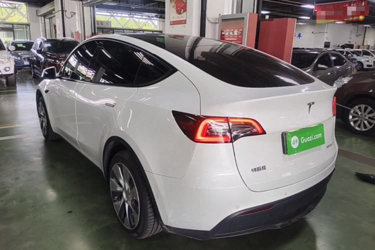Used Tesla Model Y 2021 Long-Range All-Wheel-Drive Version 3D7 Rear Left 45 Deg