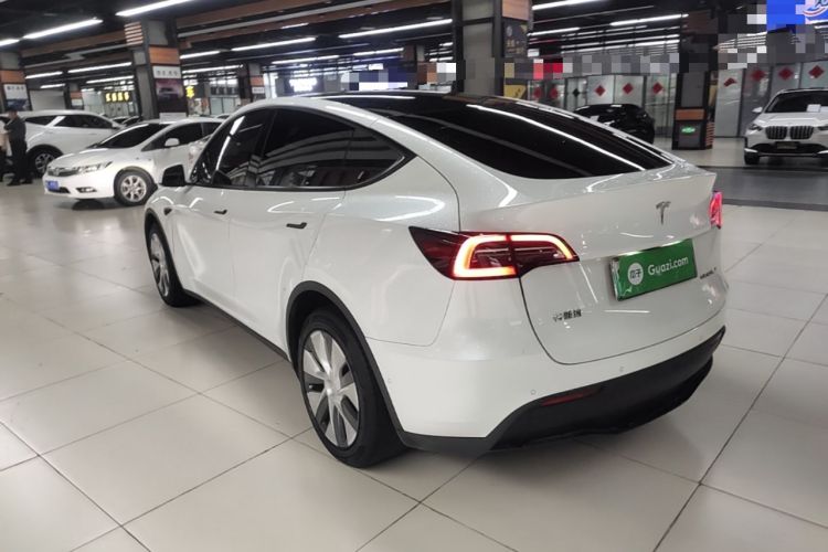 Used Tesla Model Y 2021 Long-Range All-Wheel-Drive Version 3D7 Rear Left 45 Deg