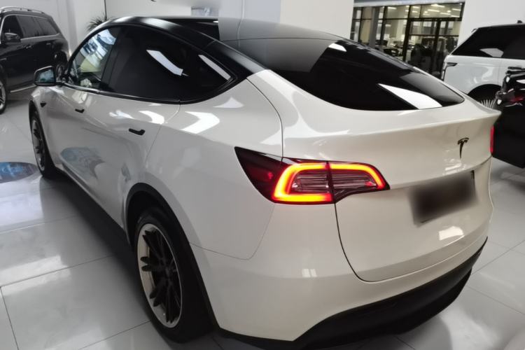 Used Tesla Model Y 2021 Standard Range Rear-Wheel Drive Version Rear Left 45 Deg