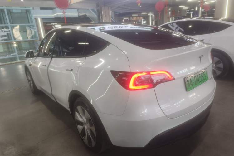 Used Tesla Model Y 2021 Standard Range Rear-Wheel Drive Version Rear Left 45 Deg