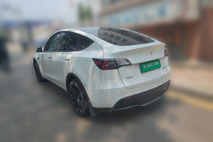 Used Tesla Model Y 2021 Long-Range All-Wheel-Drive Version Rear Left 45 Deg