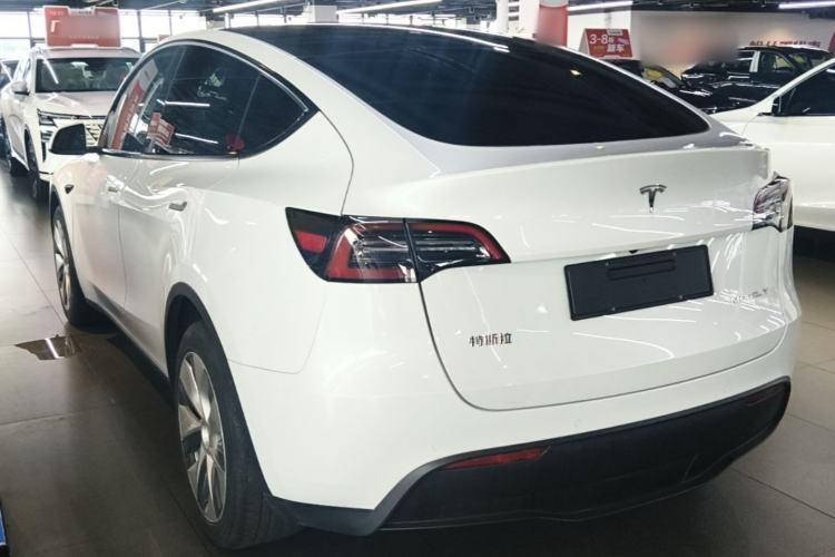 Used Tesla Model Y 2021 Long-Range All-Wheel-Drive Version Rear Left 45 Deg