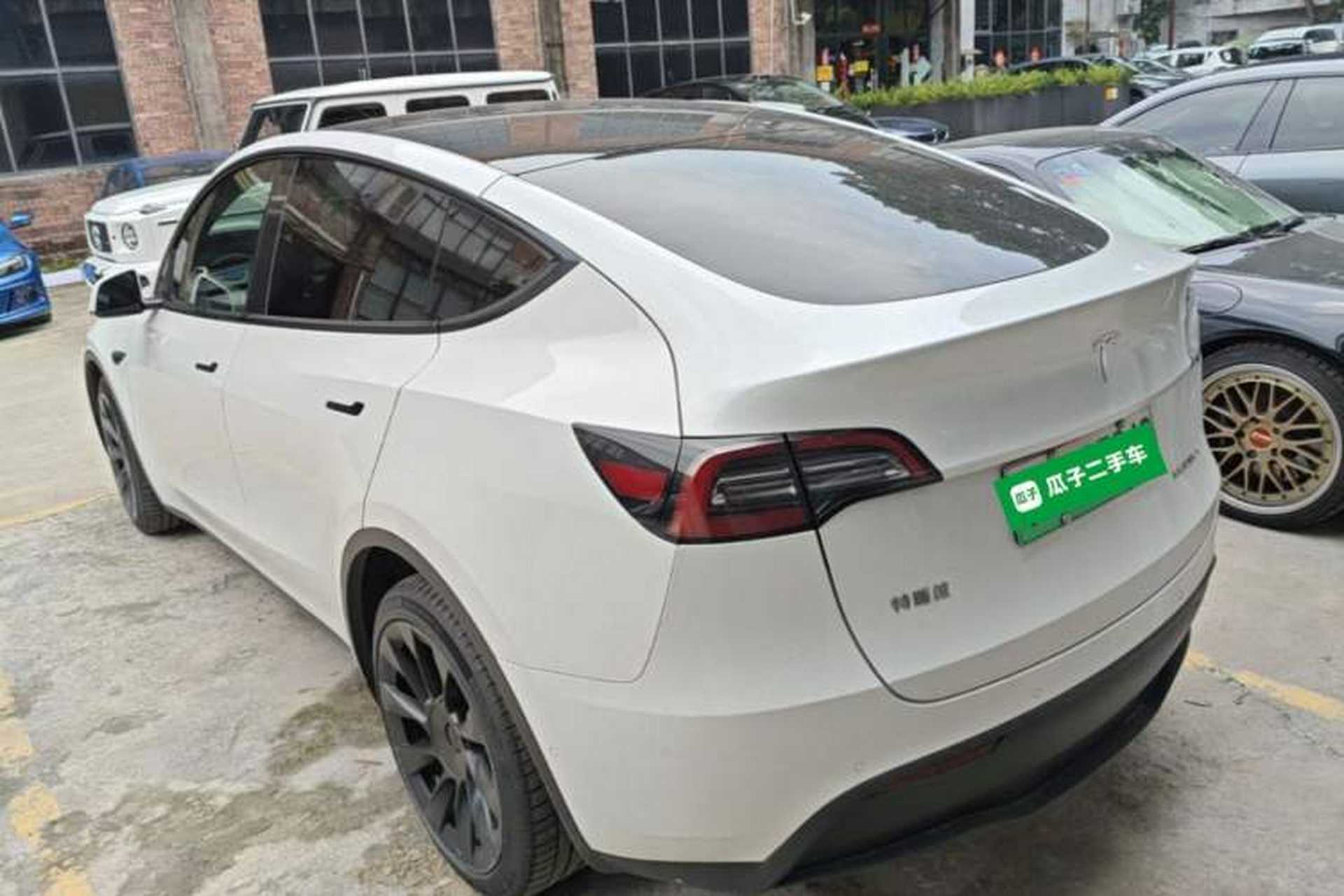 Used Tesla Model Y 2021 Long-Range All-Wheel-Drive Version 3D7 Rear Left 45 Deg